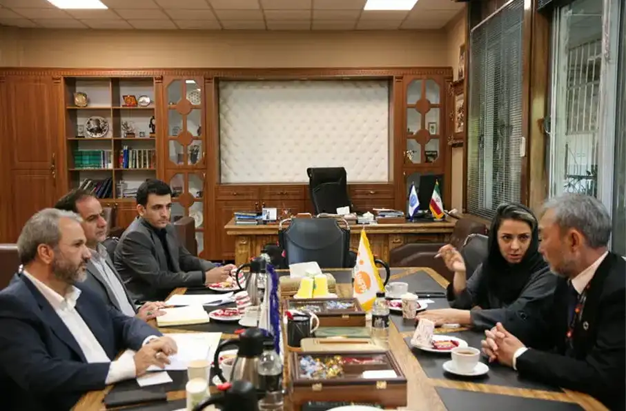 ایران غوښتنه وکړه چې نړیوال ملاتړونه دې په افغانستان متمرکز سي