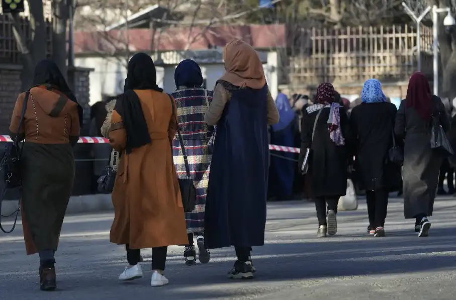 د انجونو د زدهکړې څلور کلن محرومیت؛ یونیسف د عاجلو اقداماتو غوښتنه وکړه