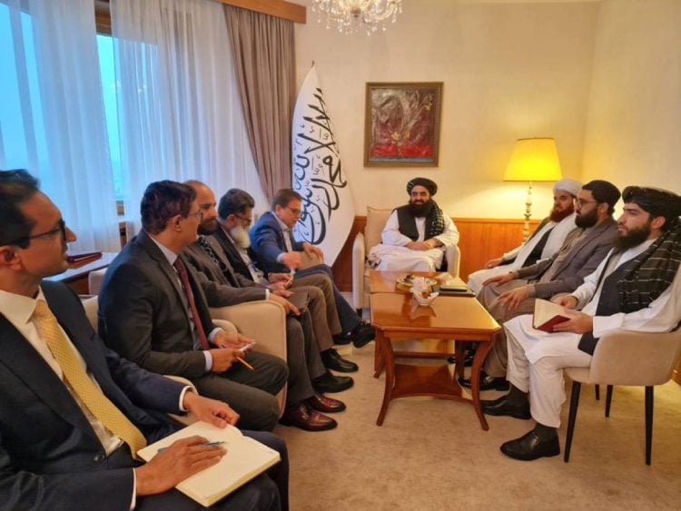 پاکستان او طالبانو د اقتصادي او امنیتي همکاریو پر پیاوړتیا ټینګار وکړ