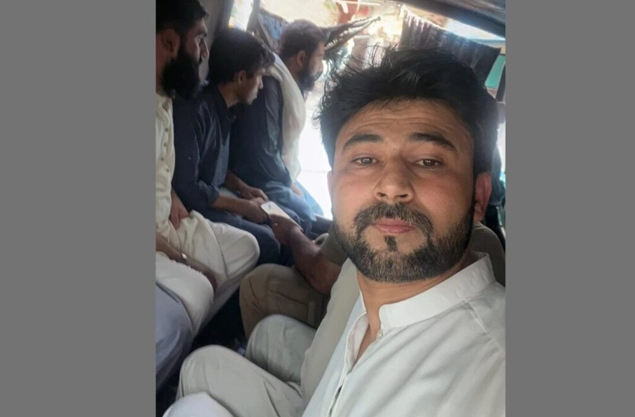 جاوید قریشی خبرنگار افغان در پاکستان بازداشت شد