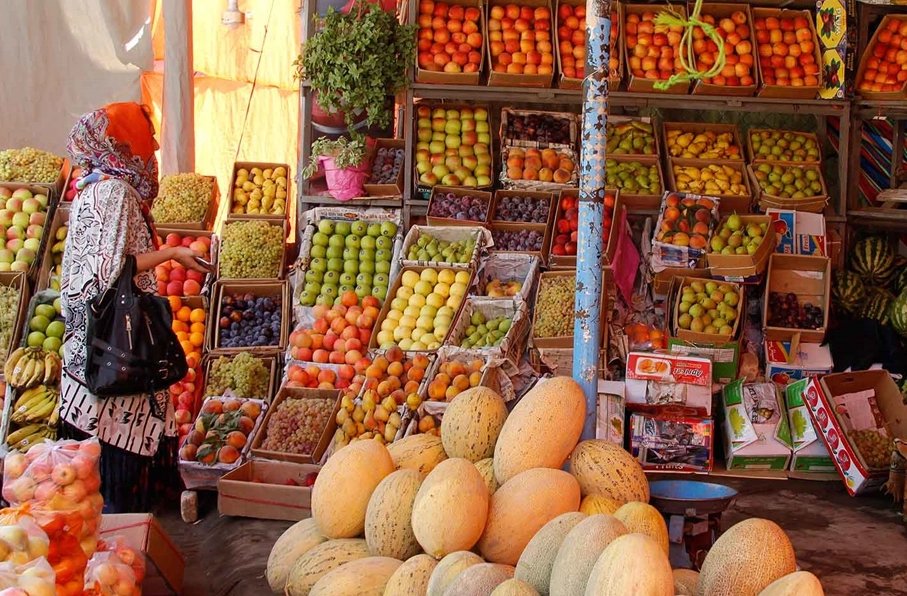 طالبانو پرته له سوده د مېوو د صادراتو حکم صادر کړ